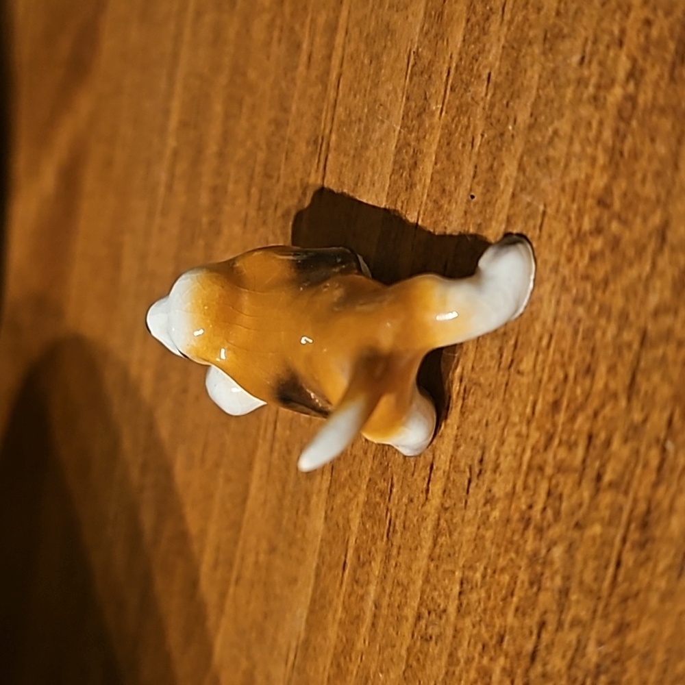 Hagen Renaker Beagle Mini Figure - Picture 4 of 9